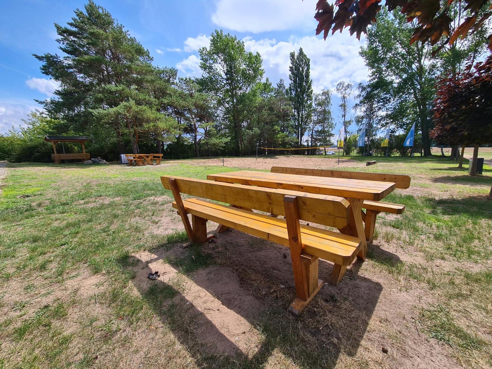 Jugendtours-Feriendorf Ummanz Экстерьер фото